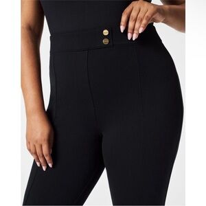 Spanx The Perfect Pant, Button Tapered Ankle in Classic Black Size S